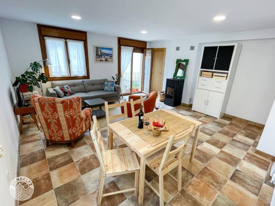 Casa Zunbeltz De 3 Habitaciones En Plena Montana Lezáun 외부 사진