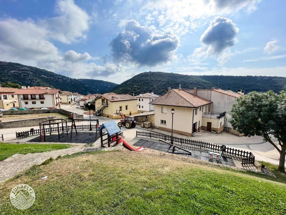 Casa Zunbeltz De 3 Habitaciones En Plena Montana Lezáun 외부 사진